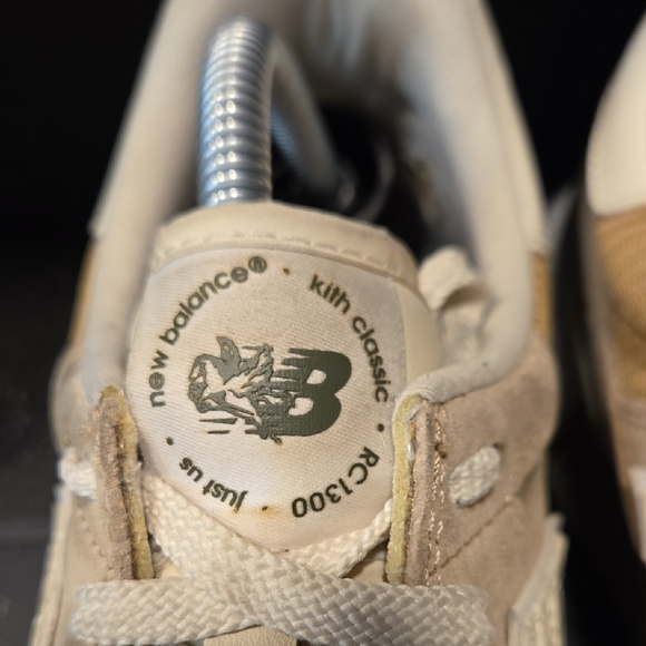 Ronnie Fieg Kith New Balance Men's Rc1300 10th Anniversary - Picture 11 of 13